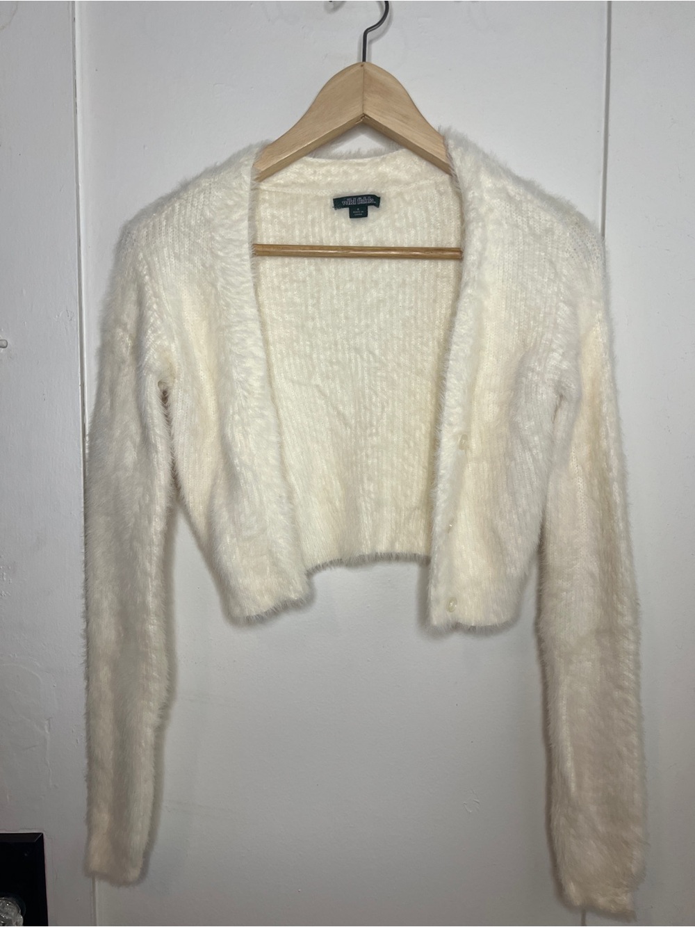 wild fable Cream Fuzzy Cropped Cardigan